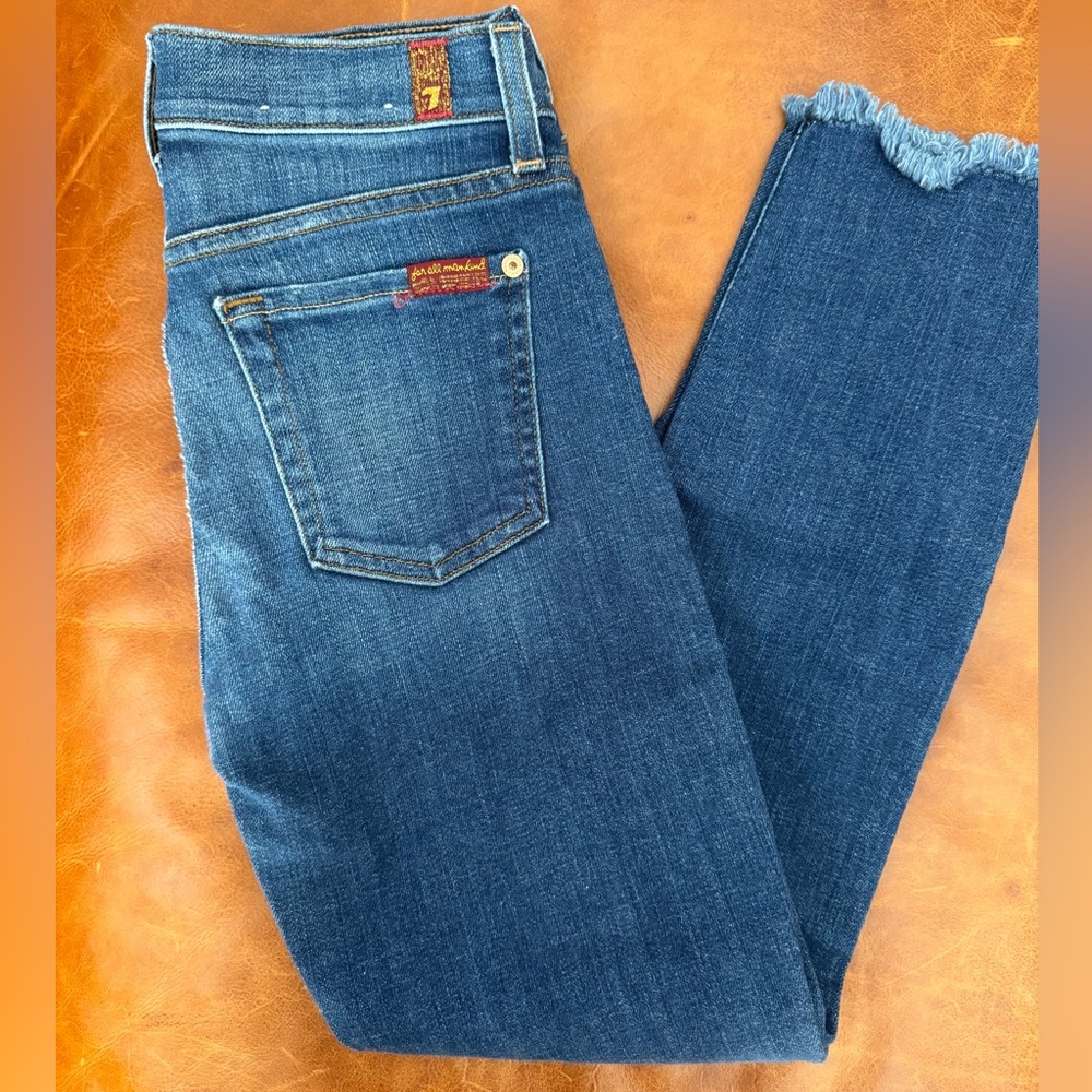 7 FOR ALL MANKIND | the skinny ankle with raw hem